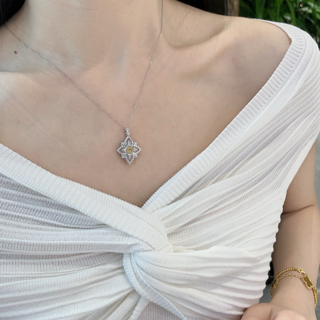 14k Gold 0.45 Ctw Natural Yellow Diamond & Diamond Pendant( Without Chain ) - 3