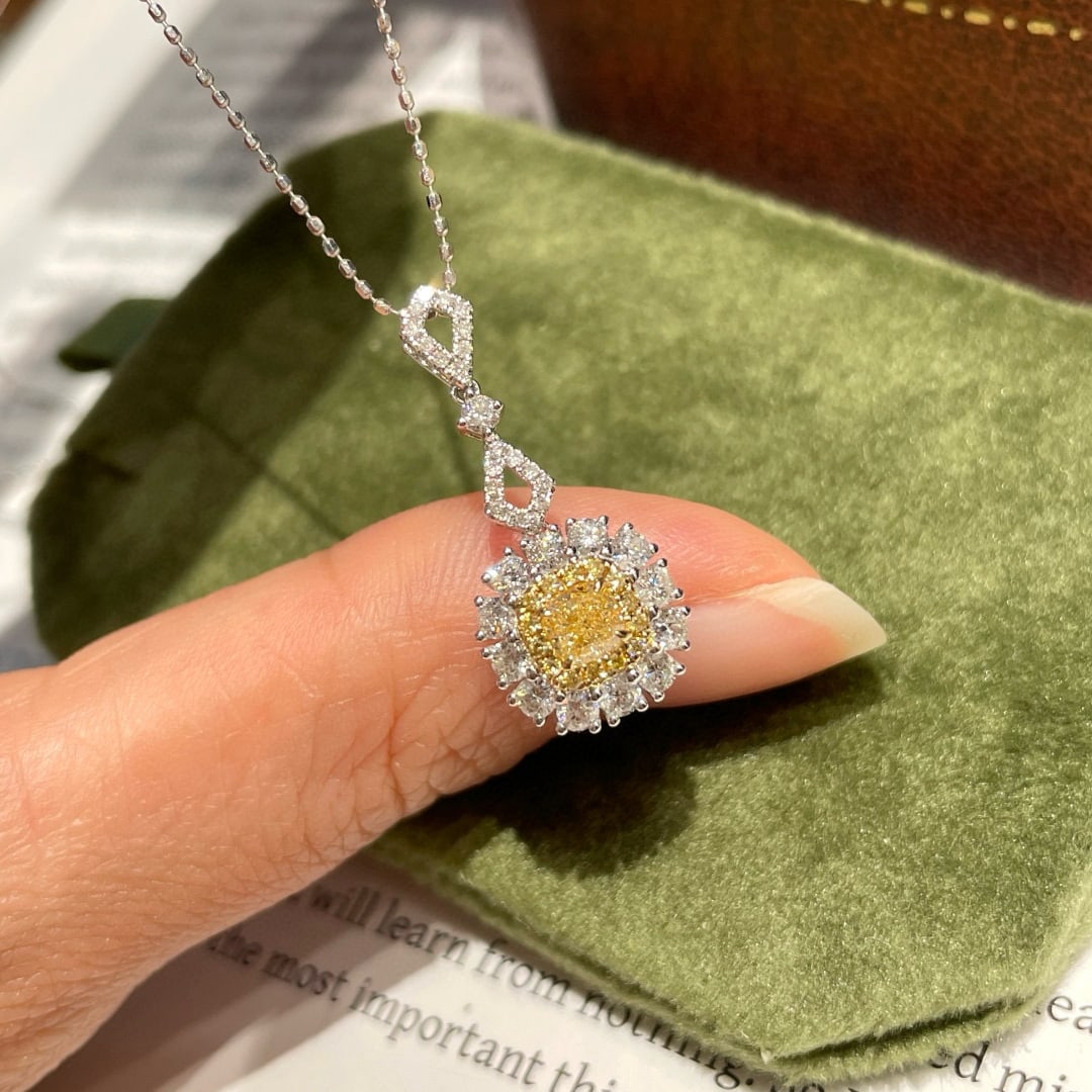 14k Gold 0.83 Ctw Natural Yellow Diamond & Diamond Pendant( Without Chain ) - 2