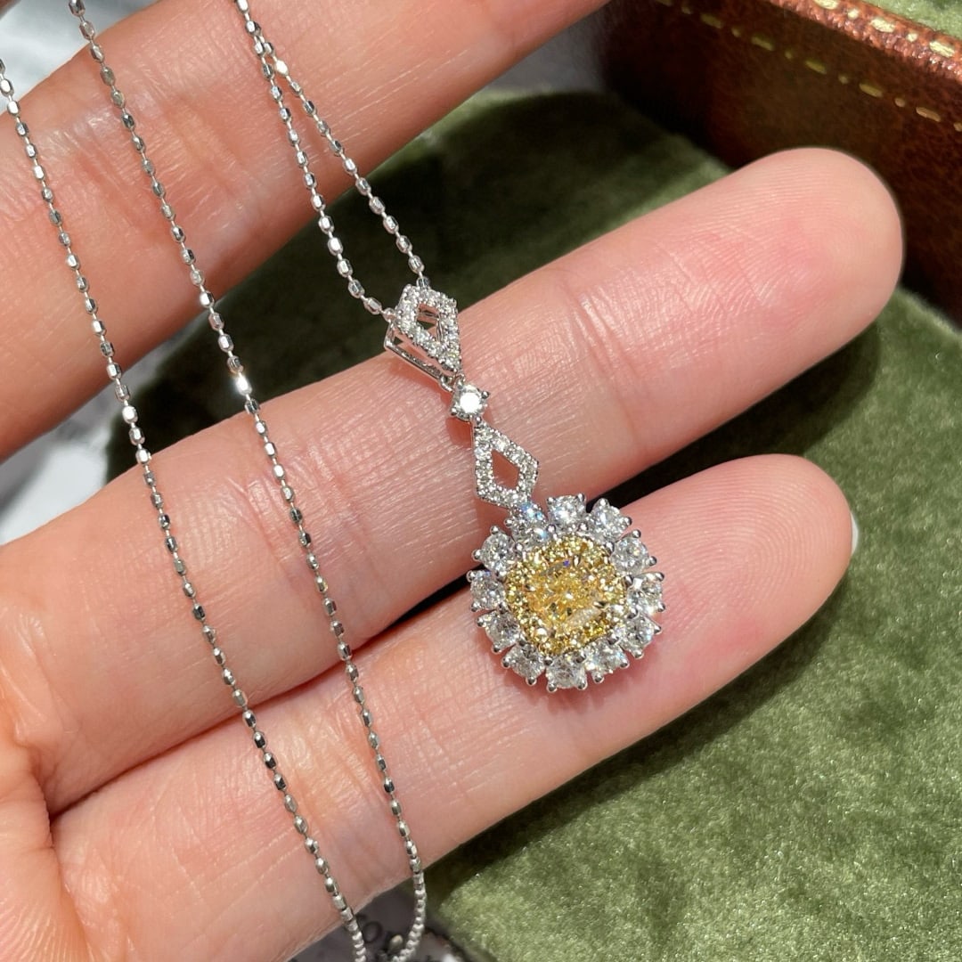 14k Gold 0.83 Ctw Natural Yellow Diamond & Diamond Pendant( Without Chain ) - 5