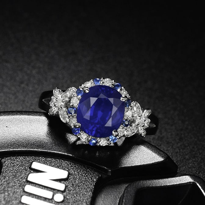 14k Gold 2.37 Ctw Natural Sapphire & Diamond Ring: Ref:231063024 // gold content:14k gold // ring size:7. 25us // // main gemstone:sapphire // shape:oval // carat weight:2. 12ct // color:blue // treatment:natural // // adjacent gemstone 2 : diamond