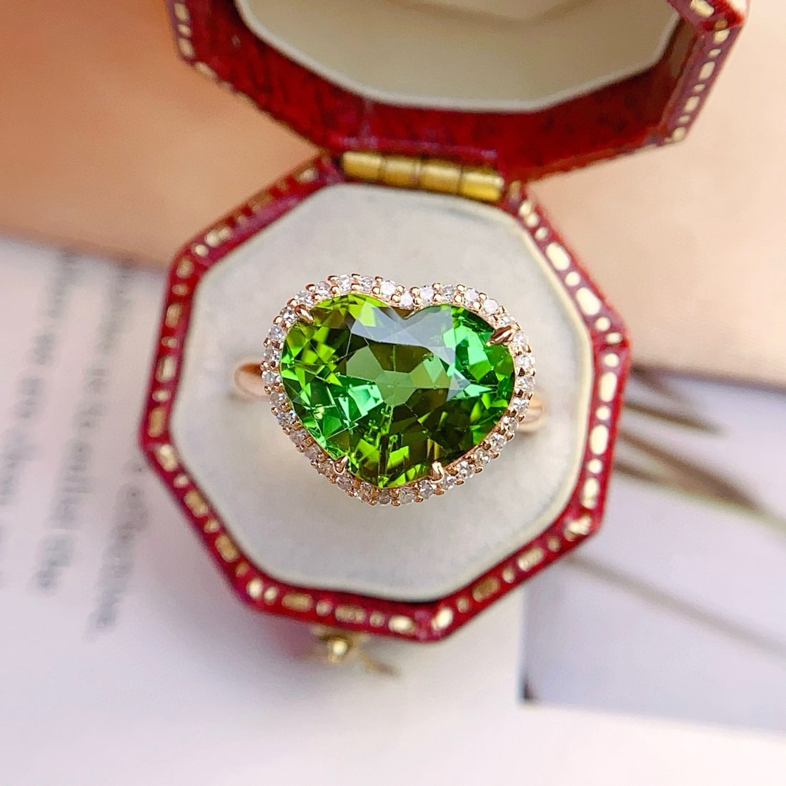 14k Gold 5.20 Ct Natural Tourmaline & Diamond Ring: Ref:231063054 // gold content:14k gold // ring size:7. 25us // // main gemstone:tourmaline // shape:heart // carat weight:5. 20ct // color:green // treatment:natural // // adjacent gemstone 2 : diamon