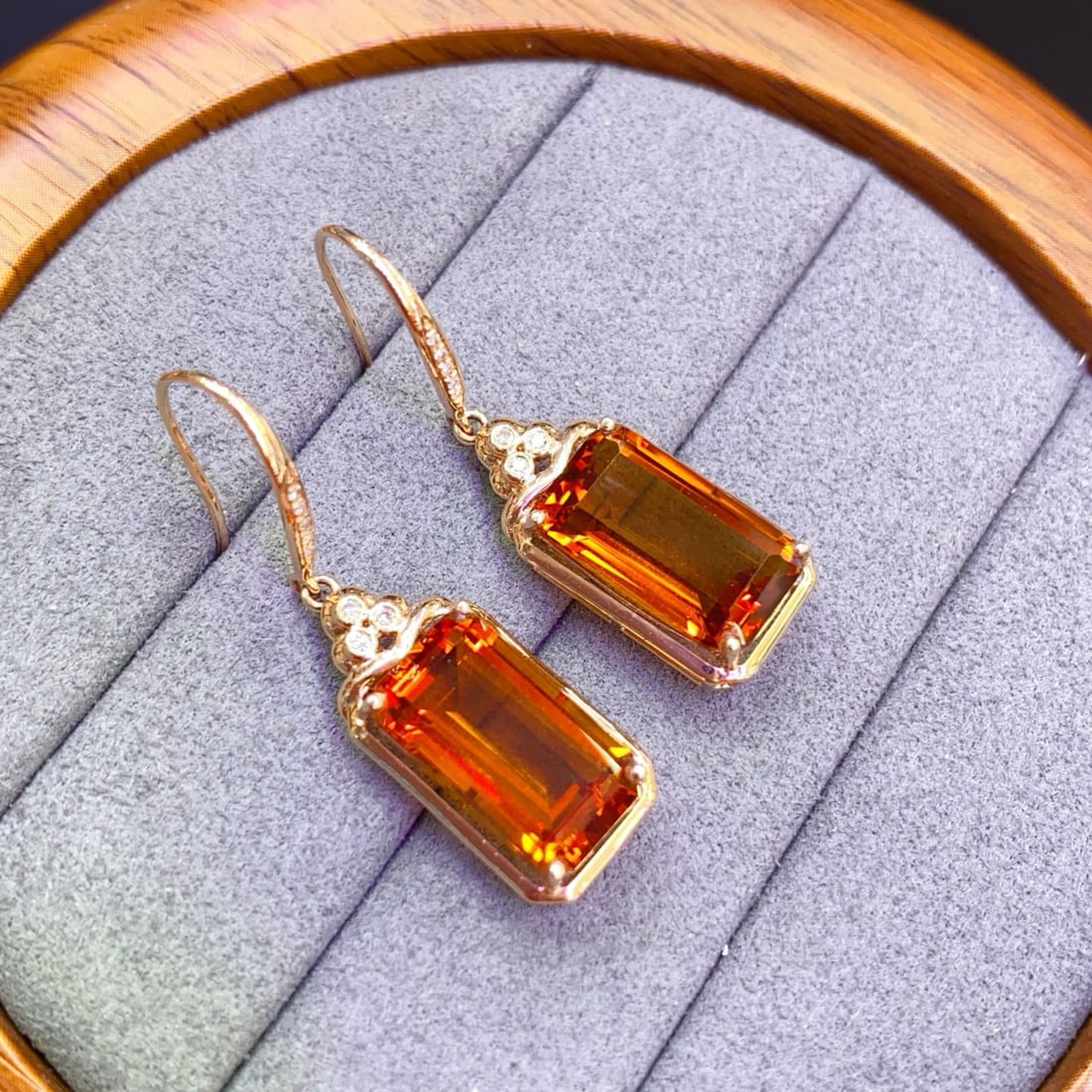14k Gold 9.5 Ct Natural Citrine & Diamond Earrings - 2