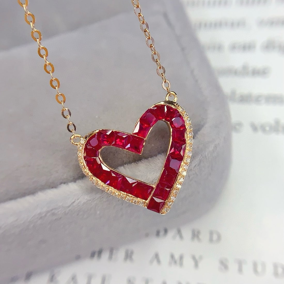 14k Gold 1.5 Ct Vivid Red Natural Ruby & Diamond Necklace - 2