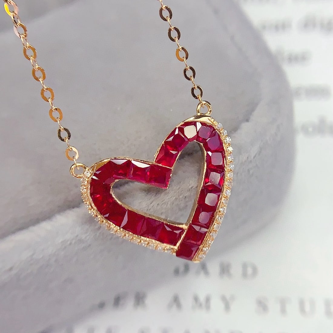 14k Gold 1.5 Ct Vivid Red Natural Ruby & Diamond Necklace - 4