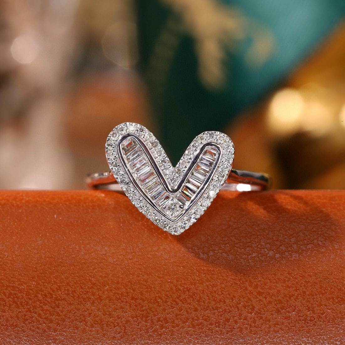 14k Gold 0.38 Ct Natural H Diamond Ring: Ref:231063118 // gold content:14k gold // ring size:7. 25us // // main gemstone:diamond // shape:multiple // carat weight:0. 38ct // clarity grade:vs-si // color:h // treatment:natural // High