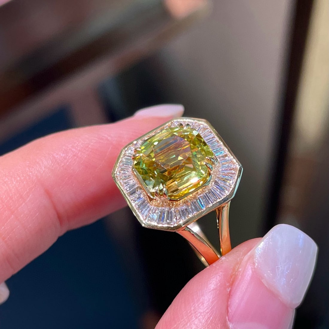 14k Gold 4.13 Ctw Natural Chrysoberyl & Diamond Ring - 2