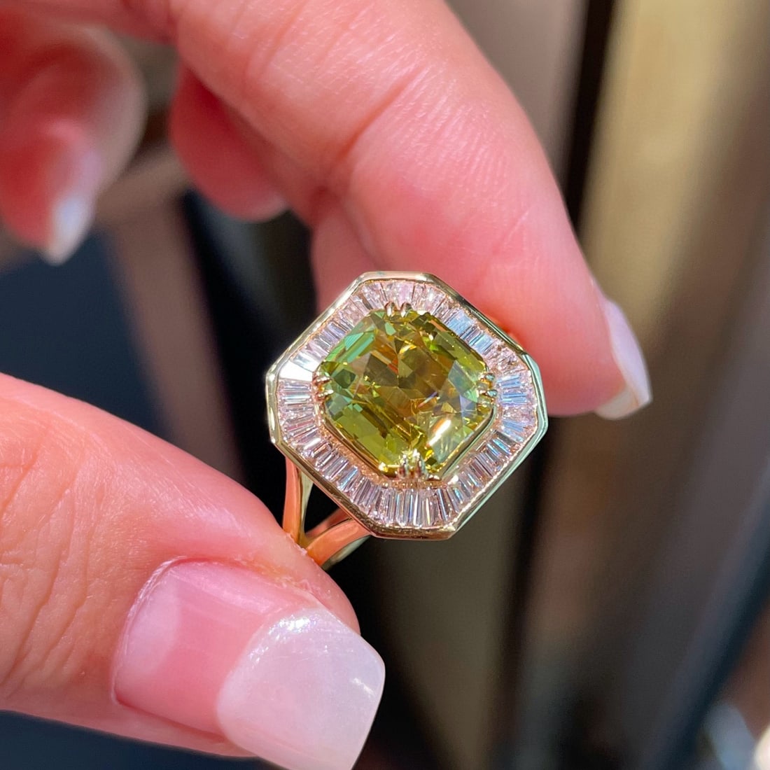 14k Gold 4.13 Ctw Natural Chrysoberyl & Diamond Ring - 6