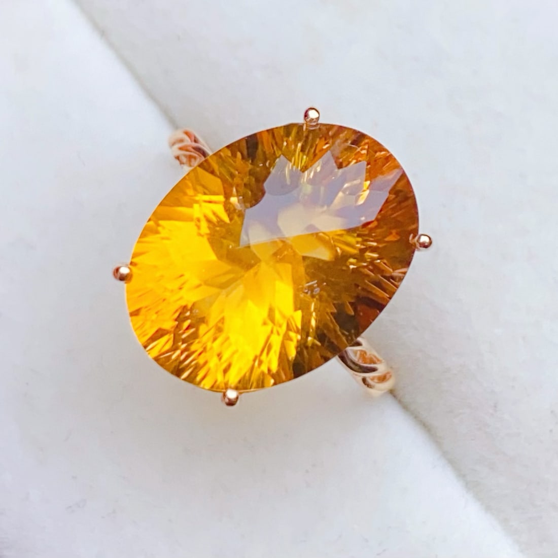 14k Gold 9.35 Ct Natural Citrine Ring - 2