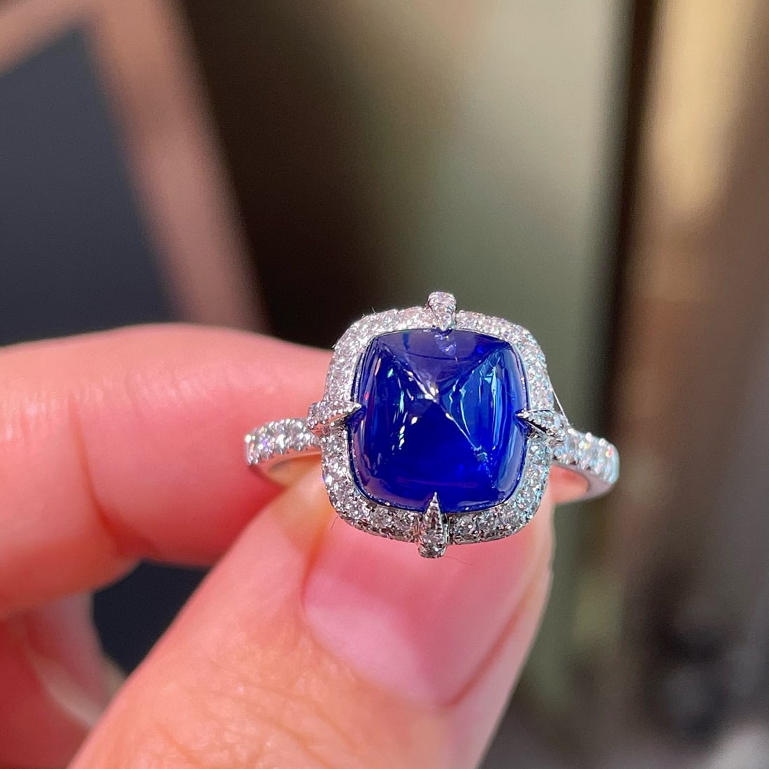 14k Gold 5.35 Ctw Natural Sapphire & Diamond Ring: Ref:231063141 // gold content:14k gold // ring size:7. 25us // // main gemstone:sapphire // shape:sugar-loaf // carat weight:4. 76ct // color:royal blue // treatment:natural // // adjacent gemstone 2