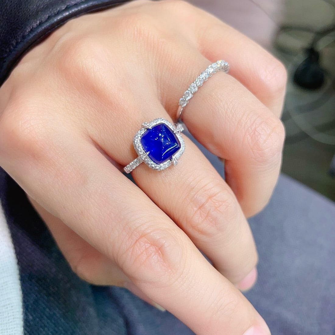 14k Gold 5.35 Ctw Natural Sapphire & Diamond Ring - 3