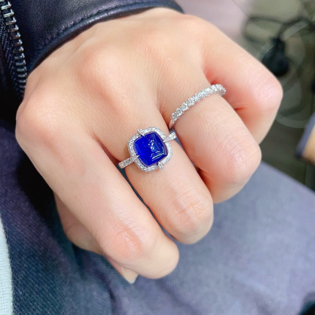 14k Gold 5.35 Ctw Natural Sapphire & Diamond Ring - 4
