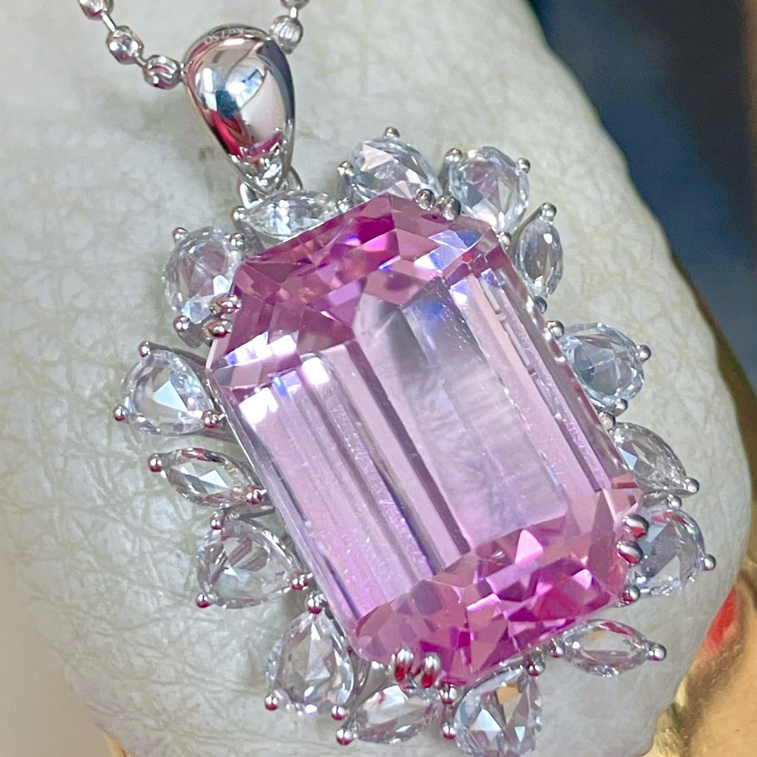 14k Gold 38.56 Ctw Natural Kunzite & Sapphire Pendant( Without Chain ) - 3
