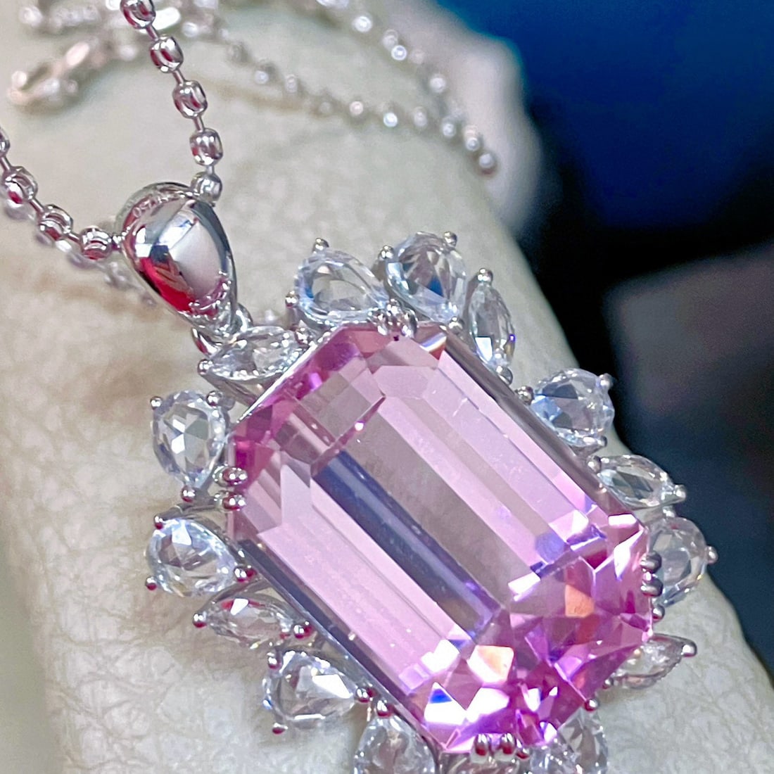 14k Gold 38.56 Ctw Natural Kunzite & Sapphire Pendant( Without Chain ) - 6