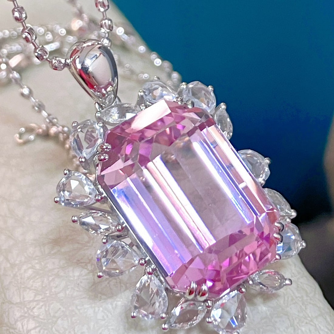 14k Gold 38.56 Ctw Natural Kunzite & Sapphire Pendant( Without Chain ) - 7