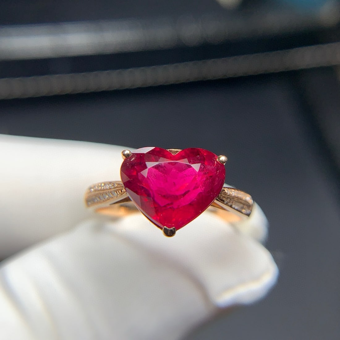 14k Gold 4.5 Ct Natural Tourmaline & Diamond Ring - 4