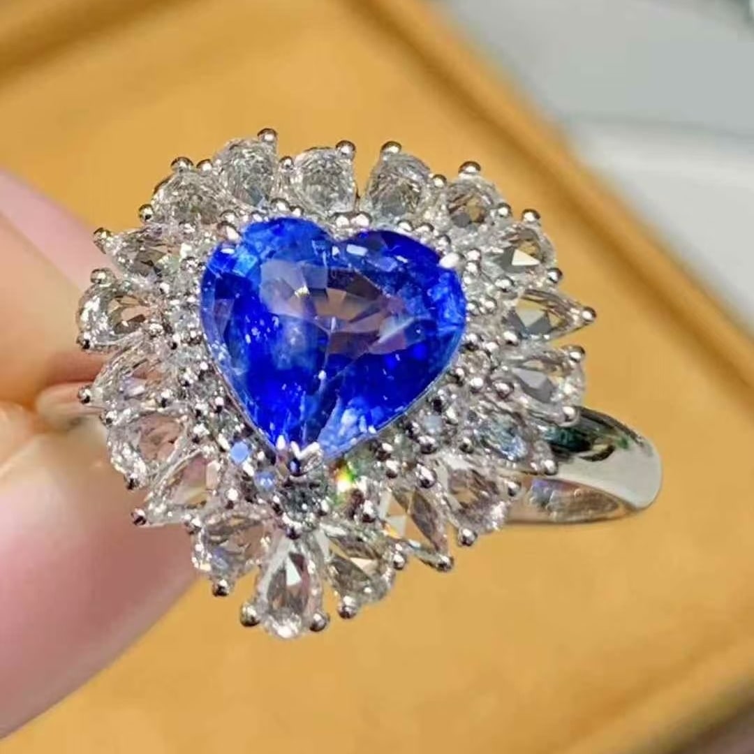 14k Gold 1.5 Ct Natural Sapphire & Diamond Ring - 2