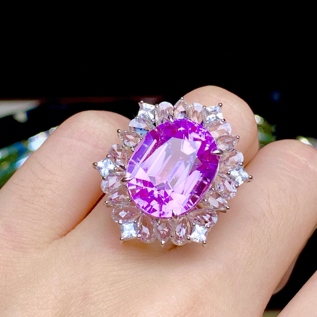 14k Gold 20.2 Ct Natural Kunzite & Sapphire Ring - 6