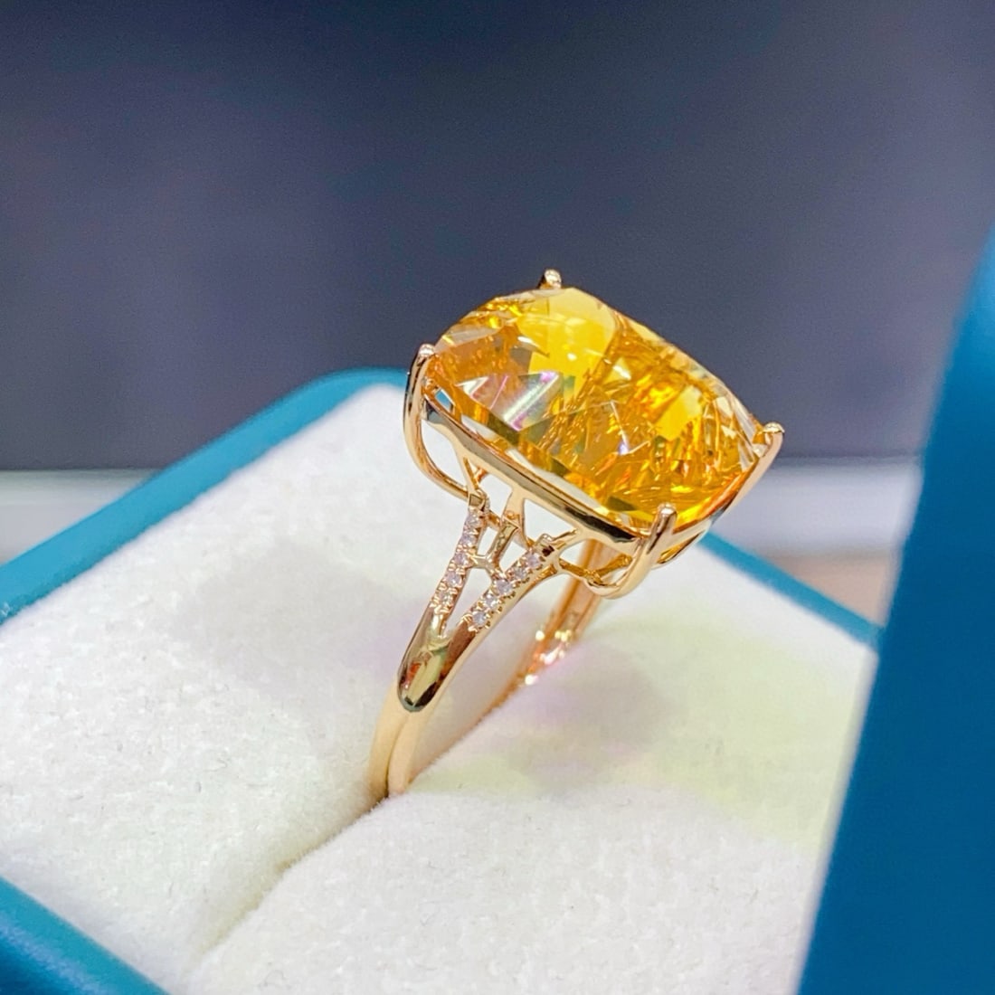 14k Gold 11.49 Ctw Natural Citrine & Diamond Ring - 3
