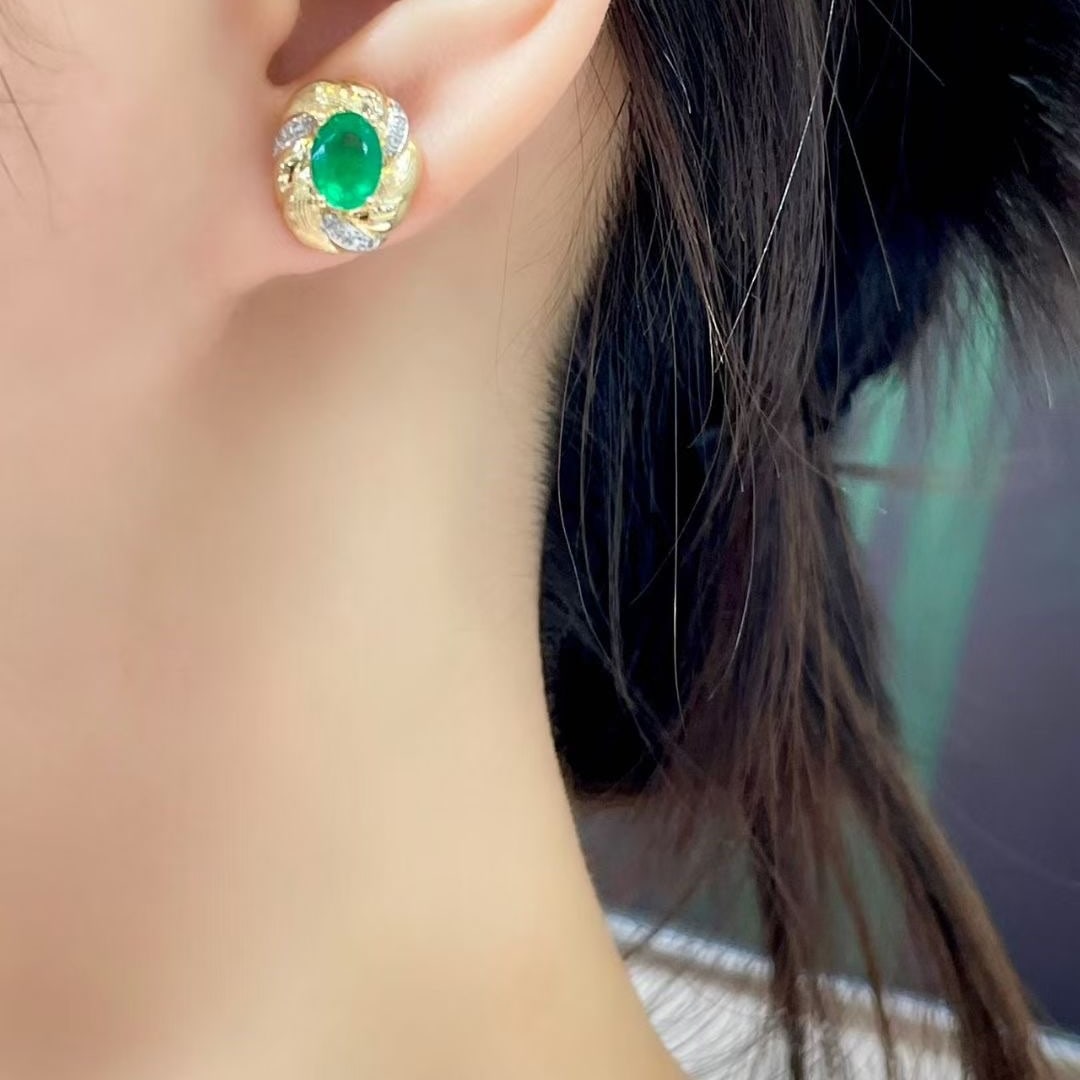 14k Gold 1.5 Ct Vivid Green Natural Emerald & Diamond Earrings - 4