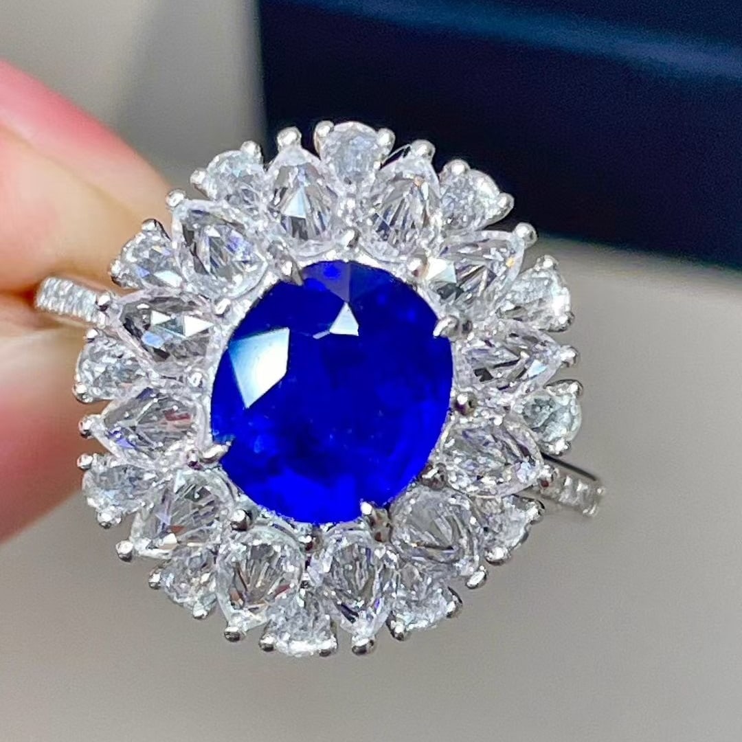 14k Gold 1.58 Ct Natural Sapphire & Sapphire & Diamond Ring - 5