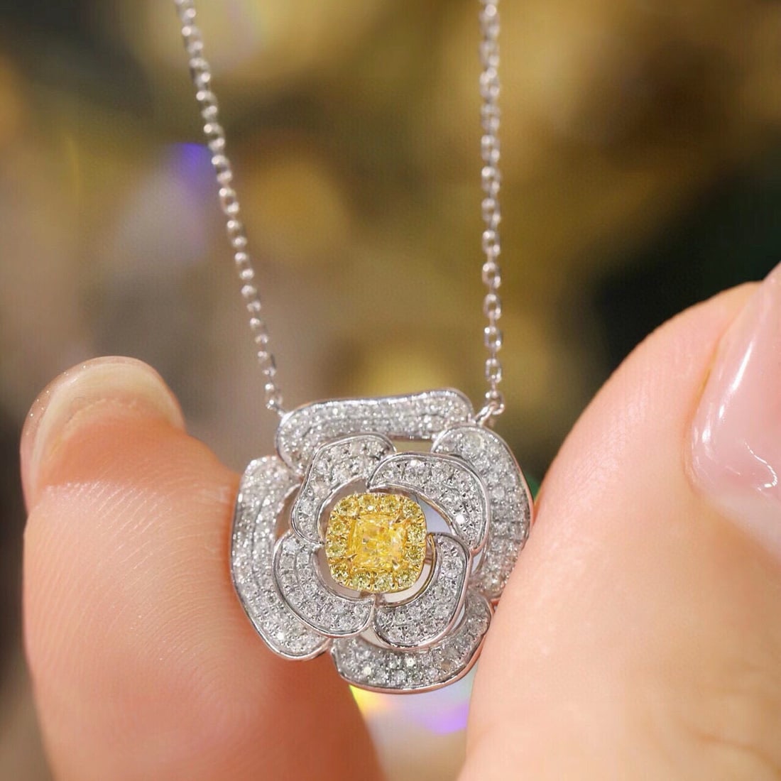 14k Gold 0.60 Ctw Natural Yellow Diamond & Diamond Necklace - 6