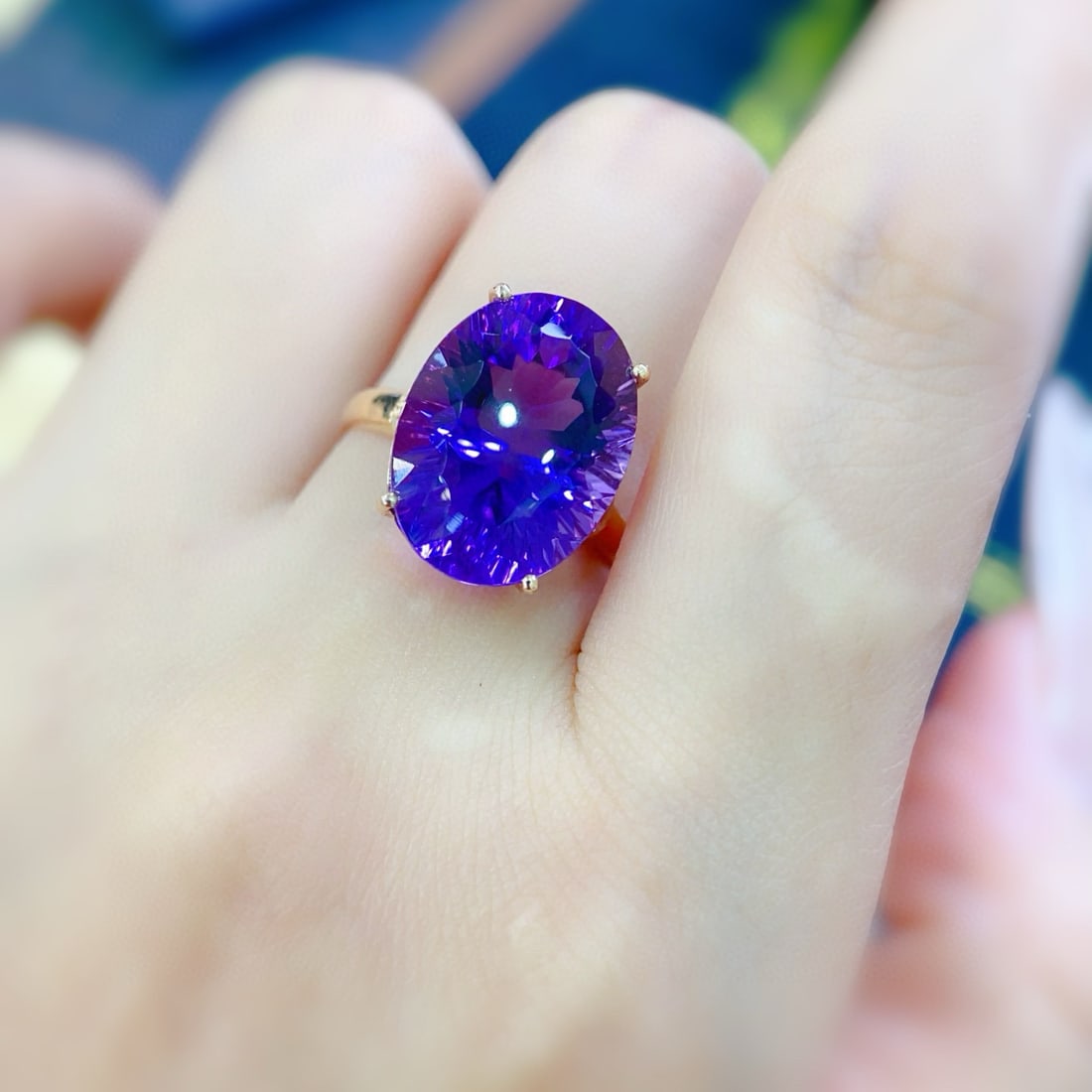 14k Gold 9.42 Ctw Natural Amethyst & Diamond Ring - 4