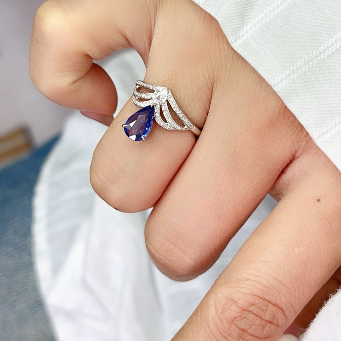 14k Gold 1.30 Ct Natural Sapphire & Diamond & Sapphire Ring - 3