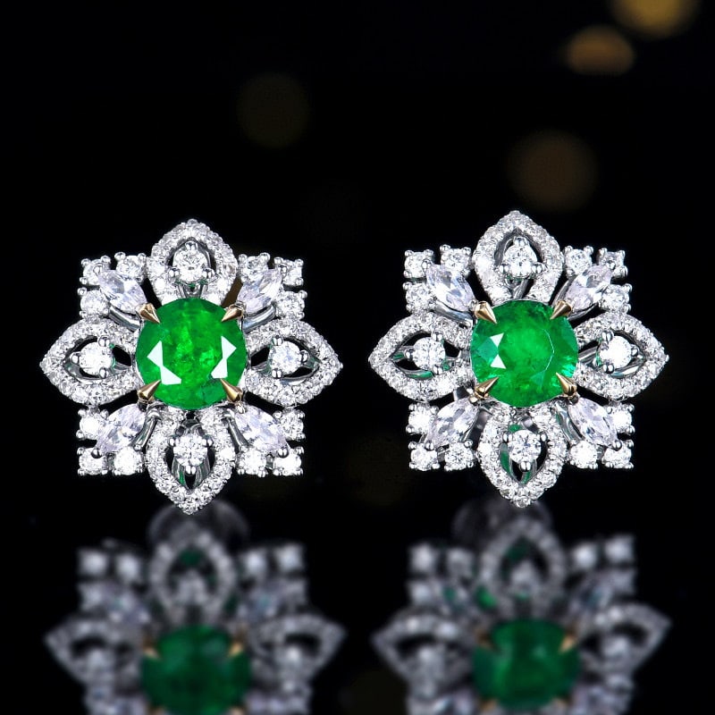 14k Gold 1.71 Ctw Vivid Green Natural Emerald & Diamond Earrings: Ref:231064030 // gold content:14k gold // main gemstone:emerald // shape:round // carat weight:1. 14ct // color:vivid green // treatment:natural // cut grade:g // // adjacent gemstone 2 : diamond //