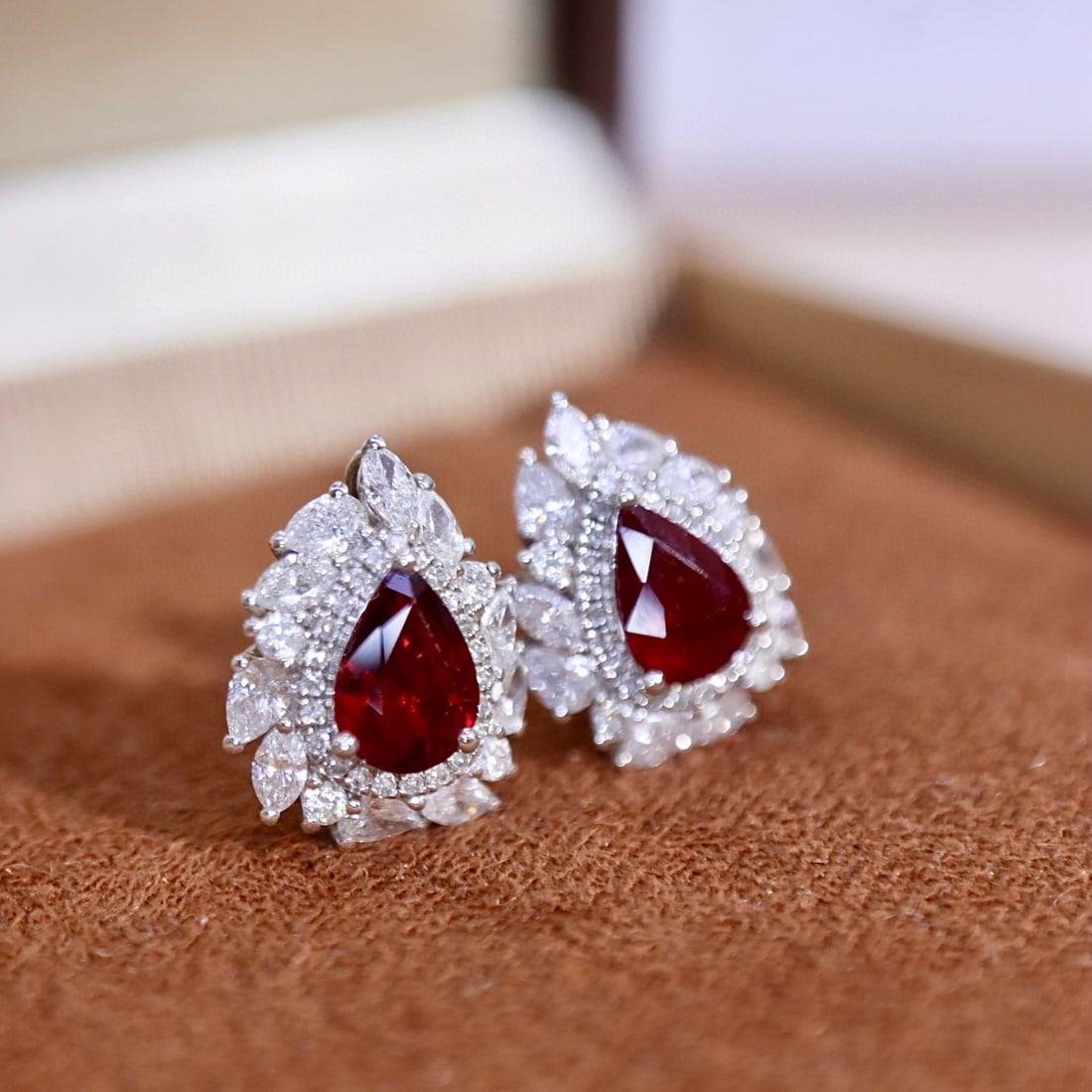 14k Gold 2.65 Ctw Natural Ruby & Diamond Earrings - 3
