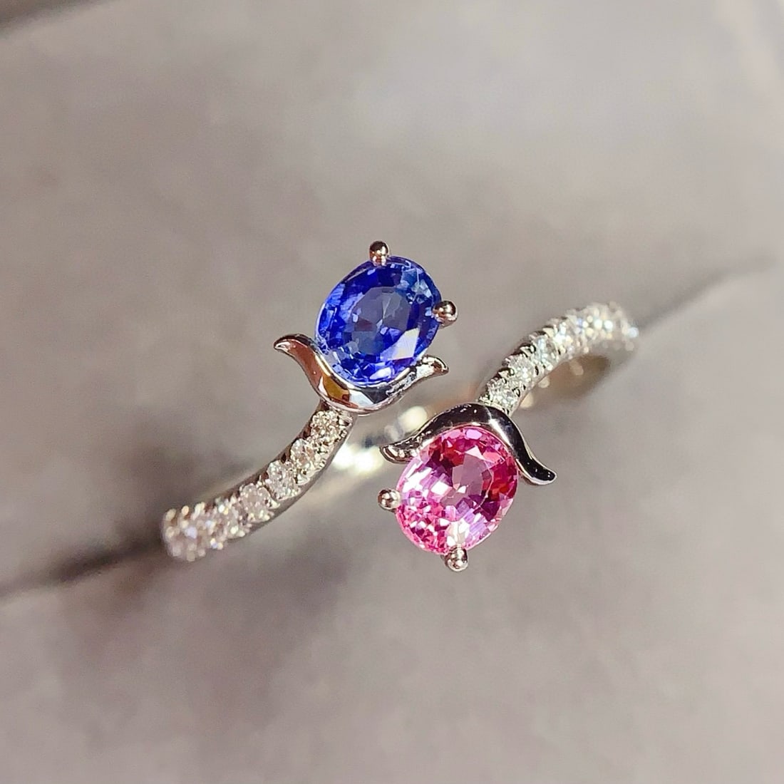 14k Gold 0.8 Ct Natural Sapphire & Diamond & Toi Et Moi Ring - 3