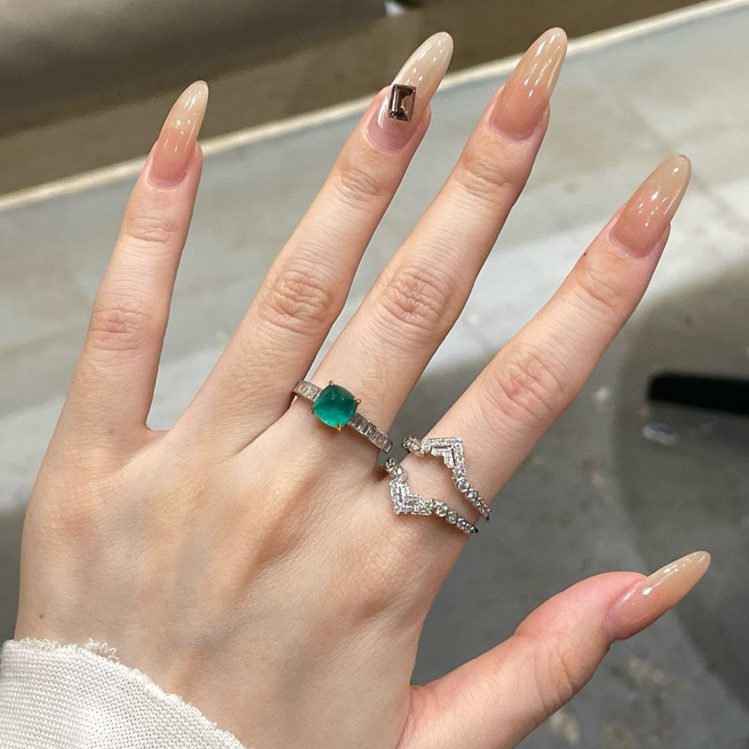 14k Gold 1.5 Ct Natural Emerald & Diamond Ring - 6