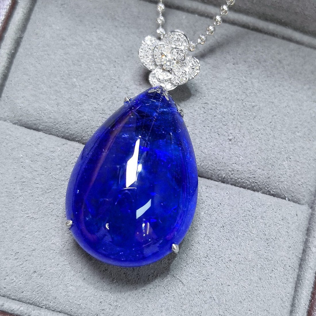 14k Gold 46.60 Ctw Natural Tanzanite & Diamond Pendant( Without Chain ) - 8
