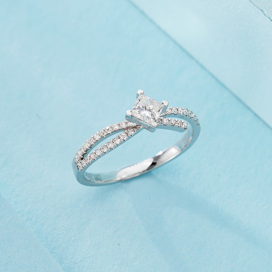 14k Gold 0.43 Ct Natural H Diamond Ring - 2