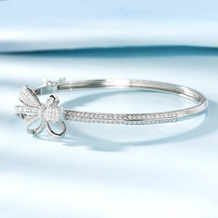 14k Gold 1.15 Ct Natural H Diamond Bangle - 3