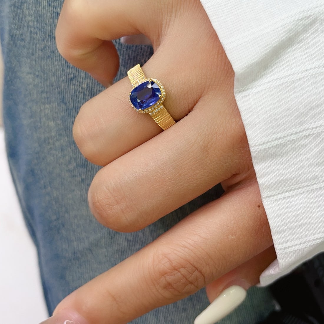 14k Gold 1.40 Ct Natural Sapphire & Diamond Ring - 6