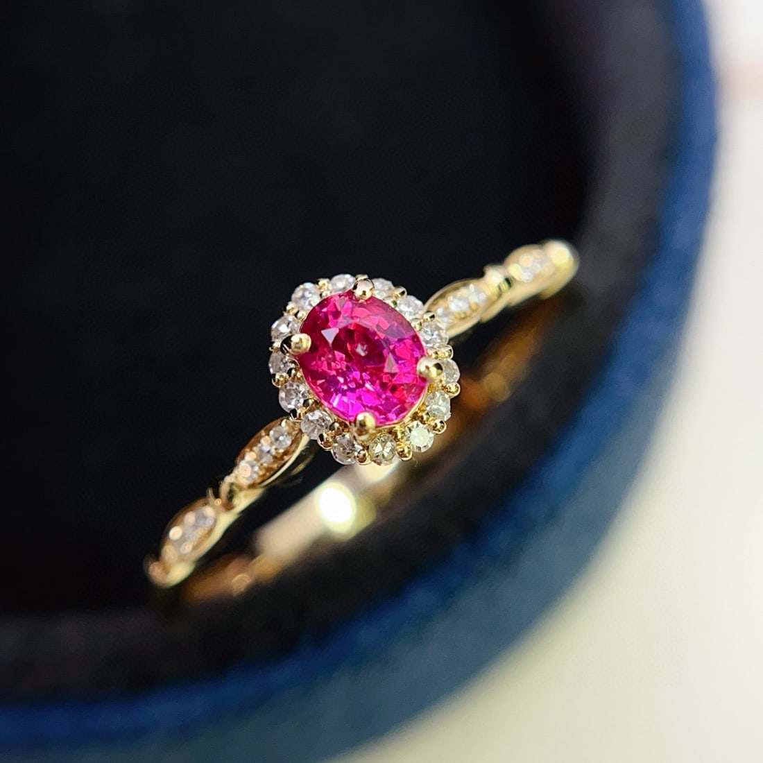 14k Gold 0.48 Ct Natural Ruby & Diamond Ring: Ref:231064093 // gold content:14k gold // ring size:7. 25us // // main gemstone:ruby // shape:oval // carat weight:0. 48ct // color:red // treatment:natural // // adjacent gemstone 2 : diamond //