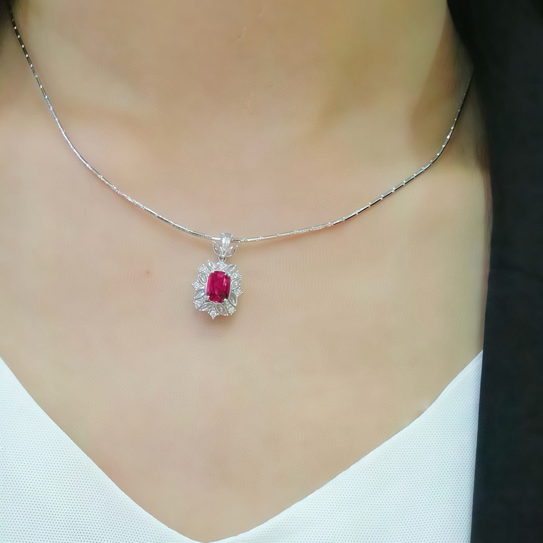 14k Gold 1.56 Ctw Natural Ruby & Diamond Pendant( Without Chain ) - 5