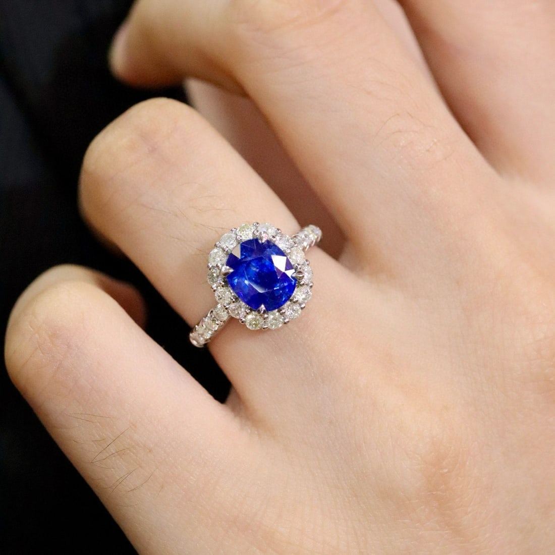14k Gold 3.17 Ctw Natural Sapphire & Diamond Ring - 4
