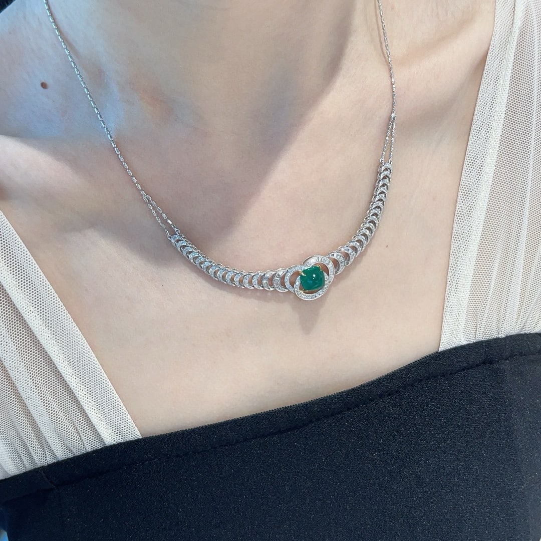 14k Gold 3.35 Ct Vivid Green Natural Emerald & Diamond Necklace - 6