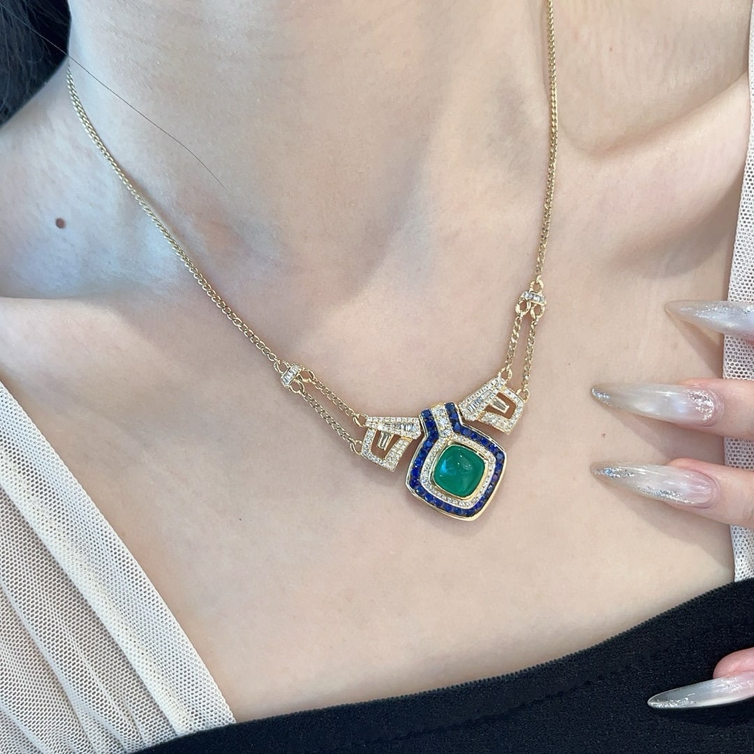 14k Gold 4.08 Ct Vivid Green Natural Emerald & Sapphire & Diamond Necklace - 6