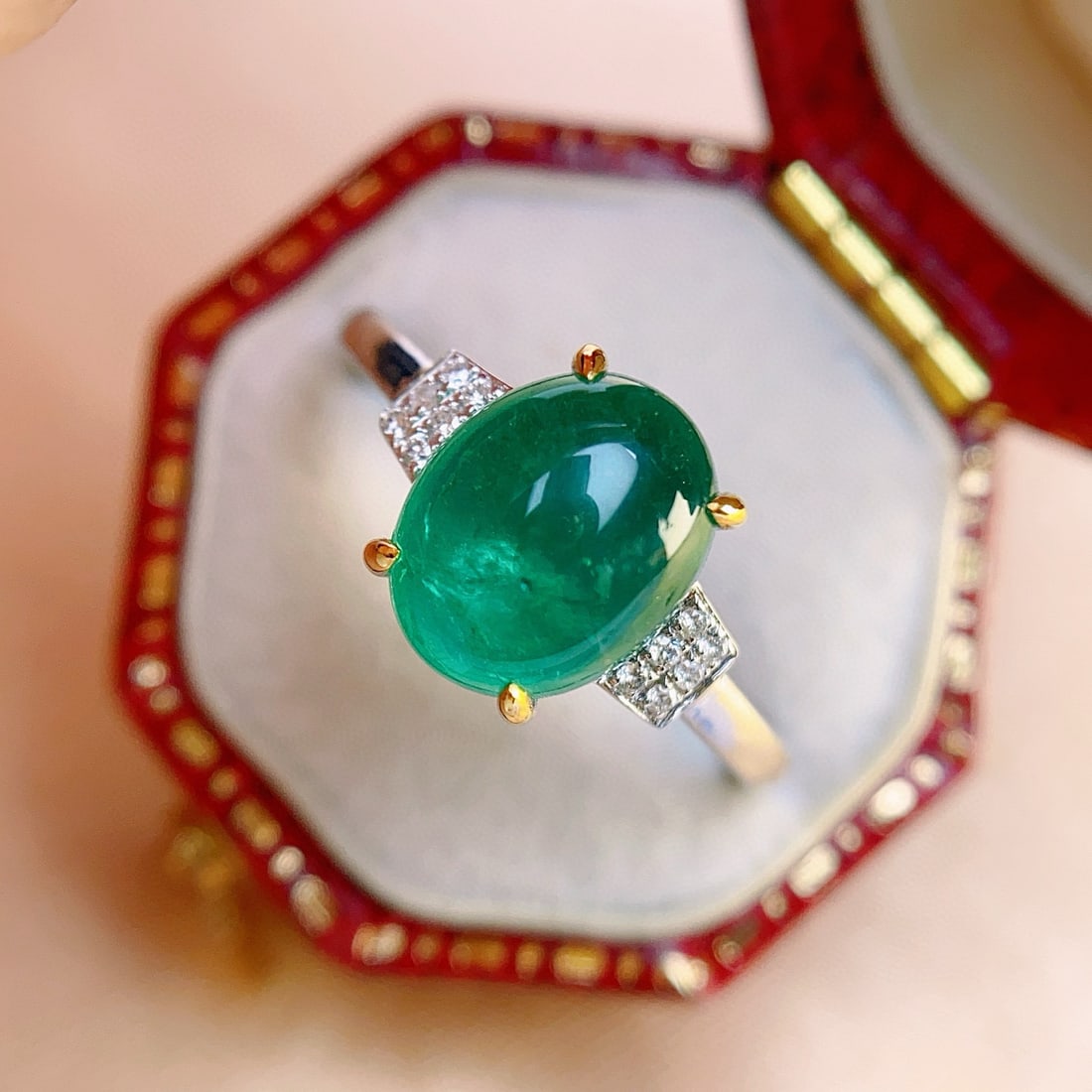 14k Gold 3.10 Ct Natural Emerald & Diamond Ring - 2