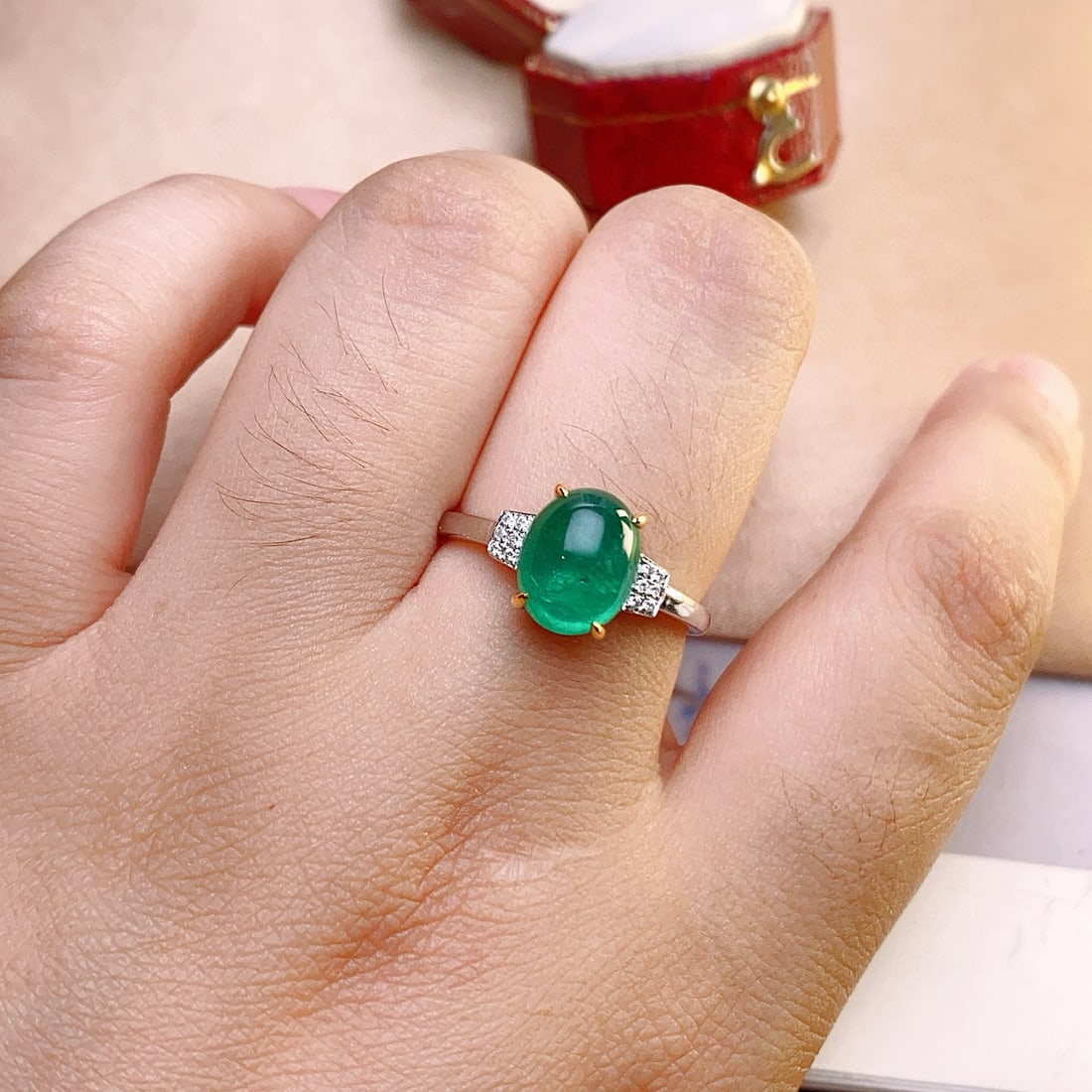 14k Gold 3.10 Ct Natural Emerald & Diamond Ring - 4
