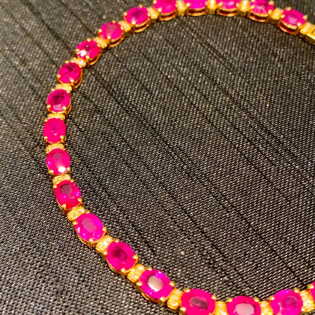 14k Gold 11.5 Ct Natural Ruby & Diamond Bracelet - 3
