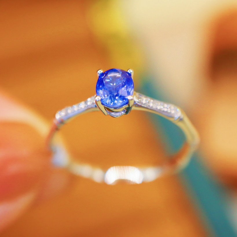 14k Gold 0.62 Ctw Natural Sapphire & Diamond Ring - 4