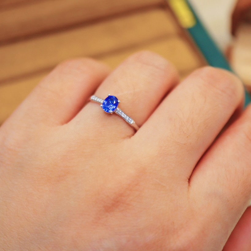 14k Gold 0.62 Ctw Natural Sapphire & Diamond Ring - 6