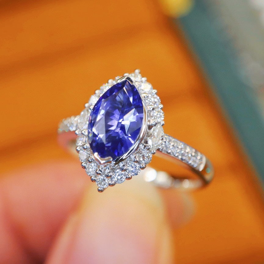 14k Gold 1.97 Ctw Natural Sapphire & Diamond Ring - 2