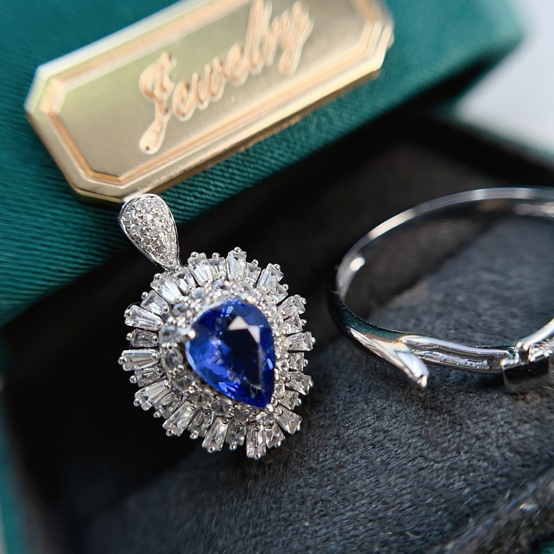 14k Gold 1.15 Ct Natural Sapphire & Diamond & Sapphire Ring/pendant( Without Chain ) - 4
