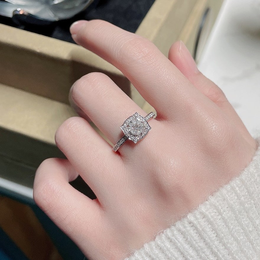 14k Gold 0.35 Ct Natural H Diamond Ring - 4