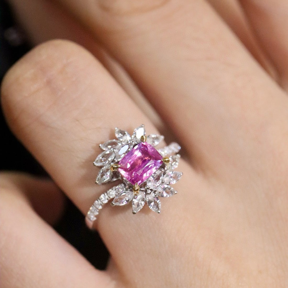 14k Gold 0.92 Ctw Natural Sapphire & Diamond Ring - 6