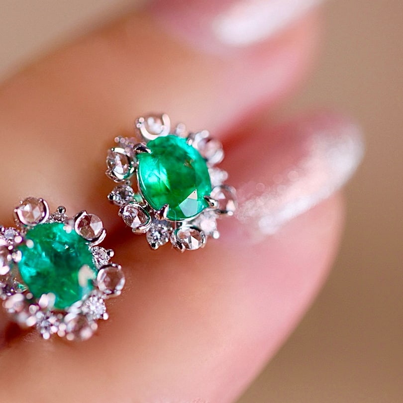 14k Gold 1.62 Ctw Vivid Green Natural Emerald & Diamond Earrings - 3